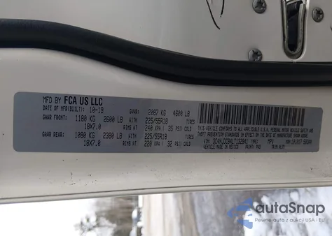 2020 Jeep Compass Limited 4X4 from USA, damaged, VIN 3C4NJDCB4LT132841